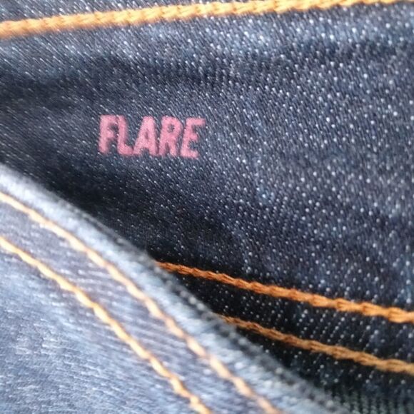 Urban Outfitters BDG dark blue Flare jeans size 27 - Picture 10 of 10